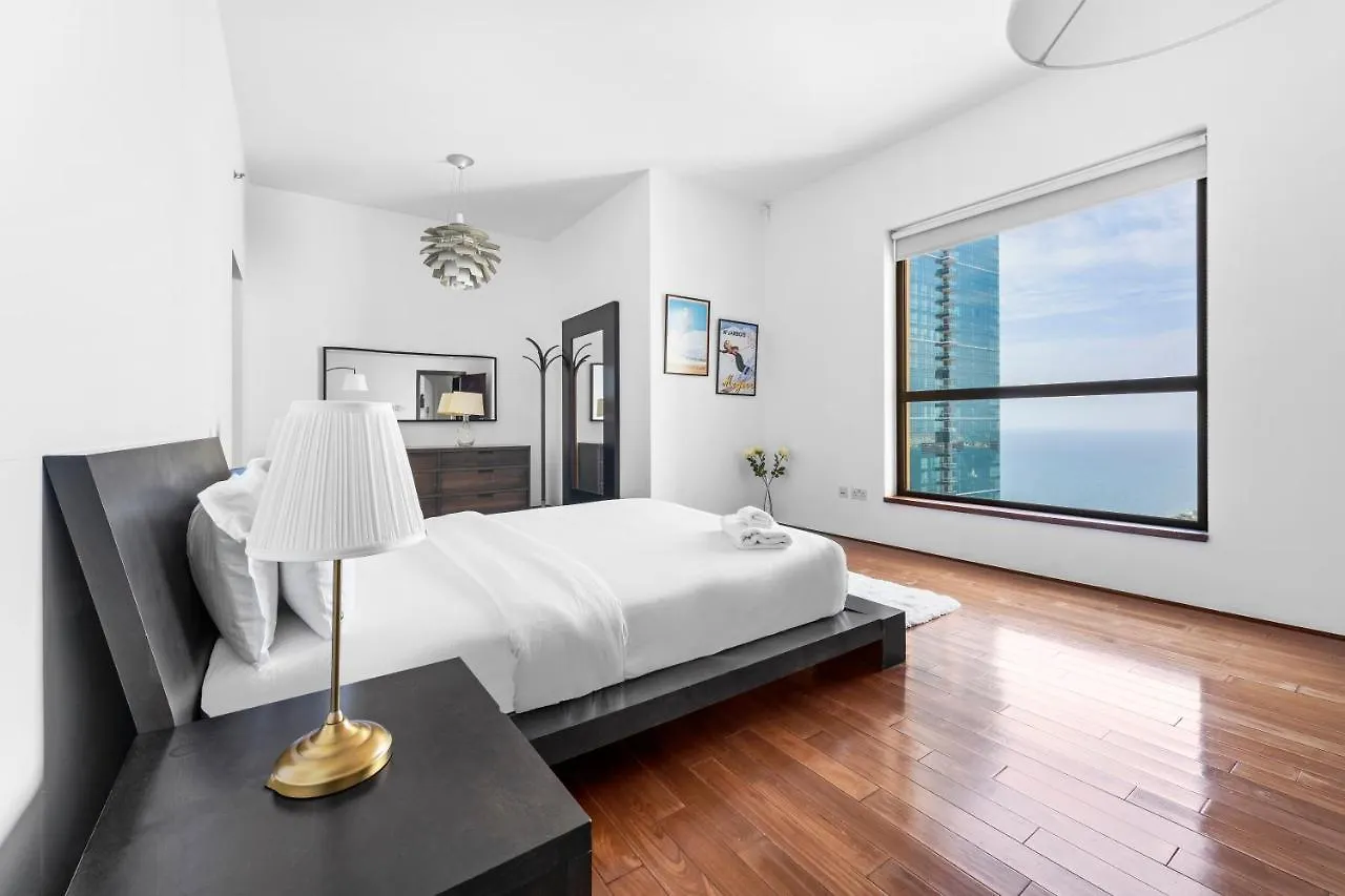 Spectacular Dubai Eye & Seaview! Premium 2Br Apartment